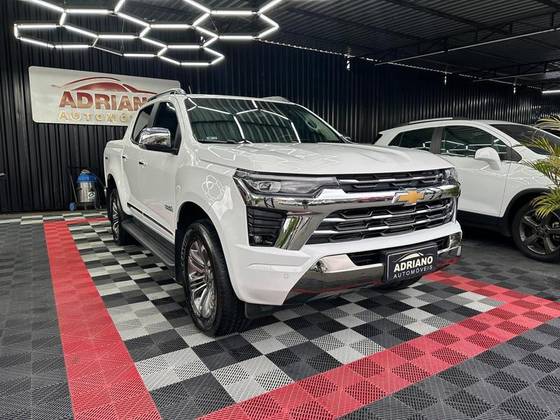 CHEVROLET S10 2.8 16V TURBO DIESEL HIGH COUNTRY CD 4X4 AUTOMÁTICO